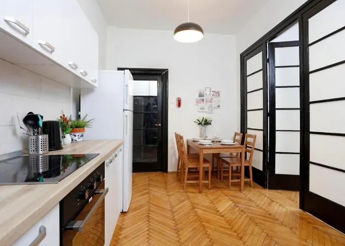 Charming Vintage Apartment